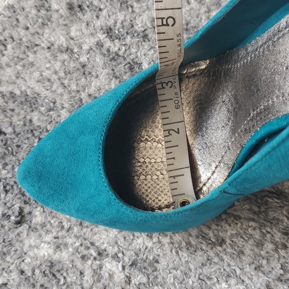 BCBG Teal Suede Platform Heels - Picture 9 of 9